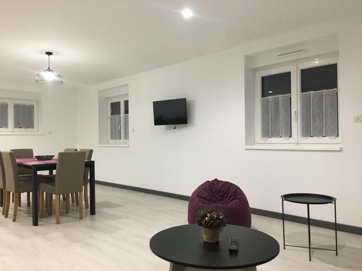 Appart Le Cerf 4 Etoiles 74M2 Cornimont Buitenkant foto